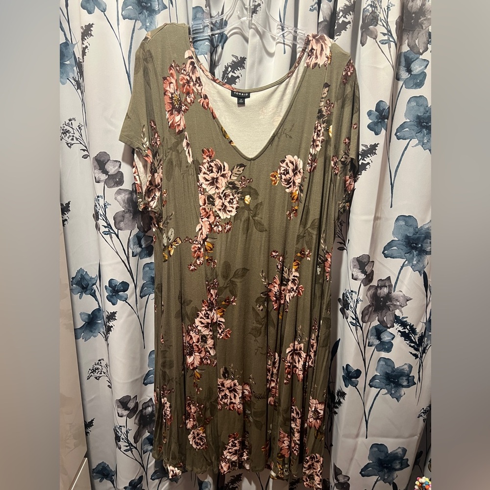Torrid olive green floral dress